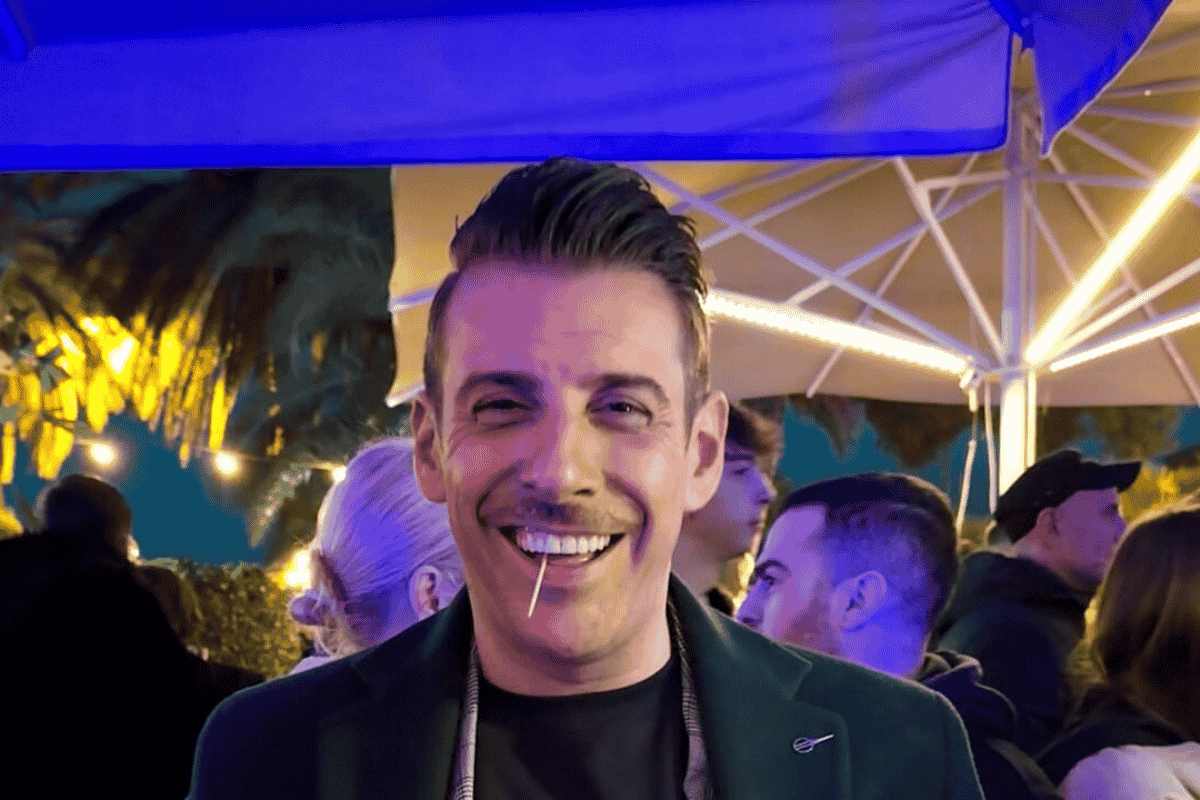 Fossacesia vuole conferire la cittadinanza onoraria a Gabbani. Un gesto di riconoscenza: Gabbani omaggia Ciunnetto. Dopo Sanremo, Fossacesia chiama Gabbani per un evento speciale. 